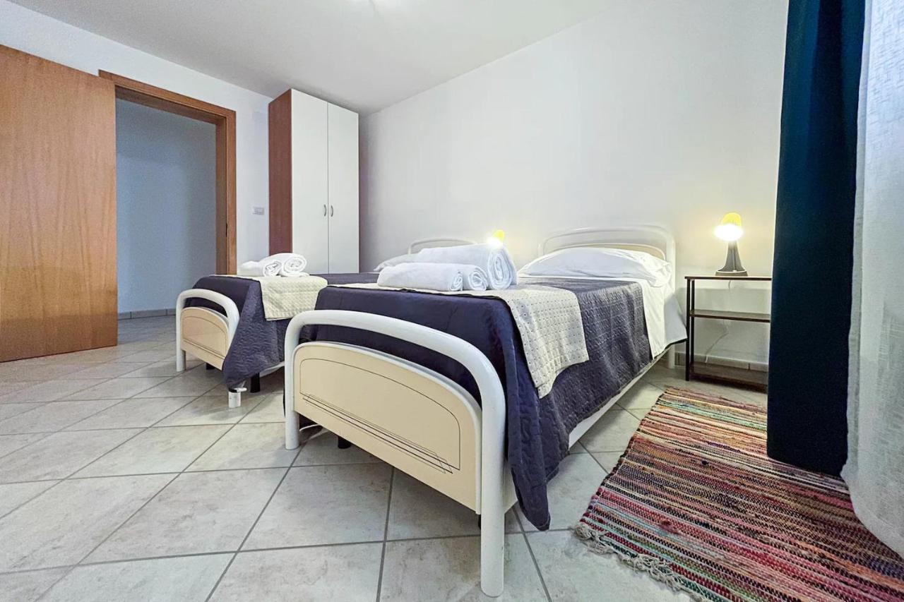 Relax E Spazio A Due Passi Dal Mare มารีนา ดี มันกาแวร์ซา ภายนอก รูปภาพ